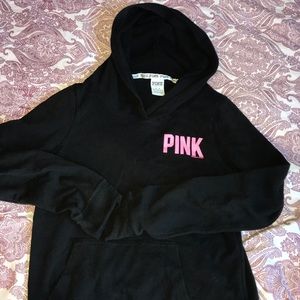 Vs PINK Pullover